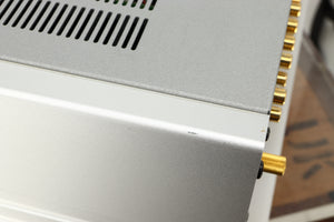 Close up view of a used Luxman L-505u Integrated Amplifier