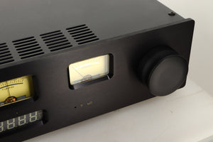 Close up view of a used Magnum Dynalab MD90T SE Tuner