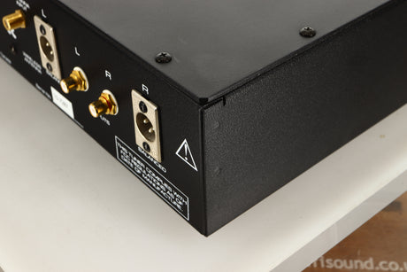 Rear right corner view of a used Magnum Dynalab MD90T SE Tuner