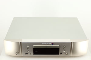 Top of a used Marantz CD6006 UK Edition CD Player in a silver finish 
