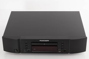 Top of a used Marantz CD6007 CD Player in a Black finish