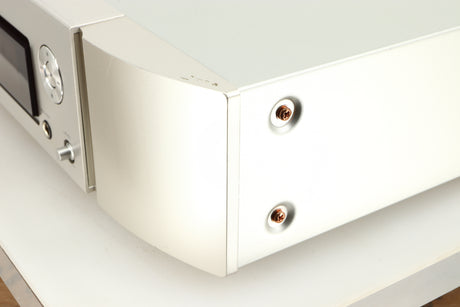 Front right corner of a used Marantz NA6006 Network Player in a silver finish