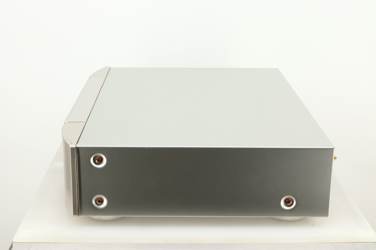 Right side view of a used Marantz NA6006 Network Player in a silver finish