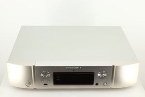 Top of a used Marantz NA6006 Network Player in a silver finish