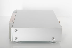 Right side view of a used Marantz NA7004 Network Streamer in a Silver finish