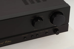 Close up view of a used Marantz PM-40SE Integrated Amplifier