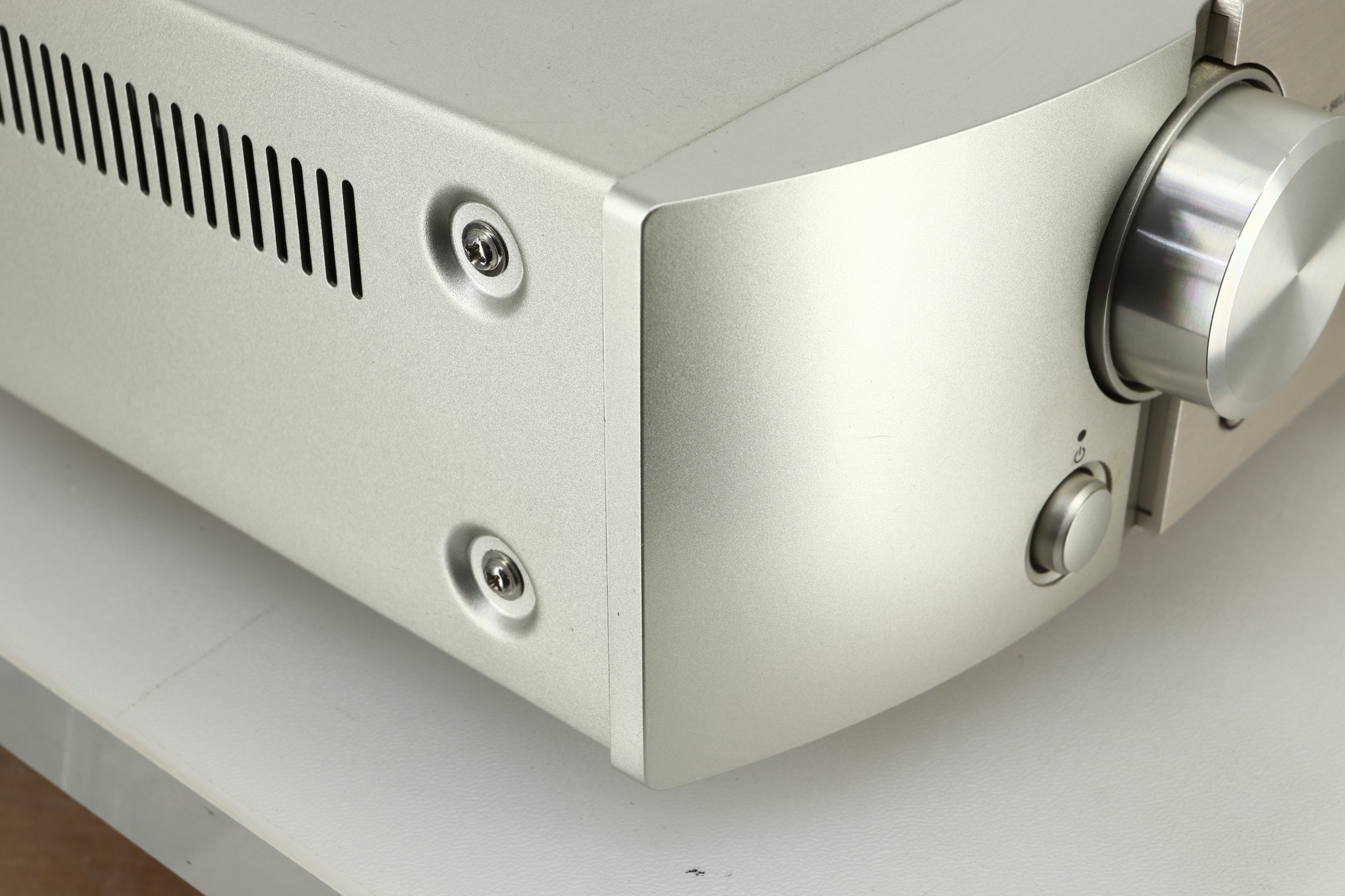Marantz PM6005 Integrated Amplifier - Silver – 2ndhandhifi.co.uk