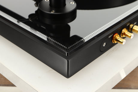 Rear left corner view of a used McIntosh MT2 Turntable