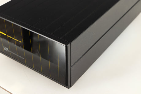 Front right corner of a used Meridian 203 Digital Analogue Converter in a black finish