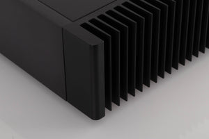 Front right corner view of a used Meridian 505 Single Monoblock Power Amplifier