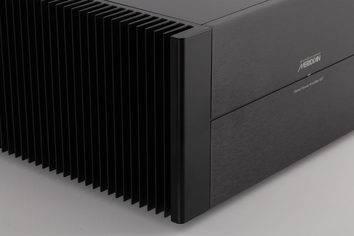 Front left corner view of a used Meridian 557 Stereo Power Amplifier