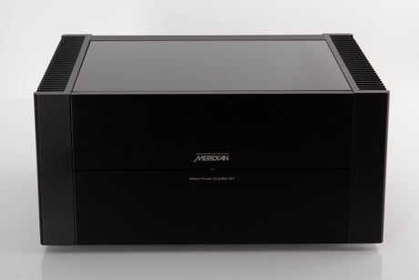 Front view of a used Meridian 557 Stereo Power Amplifier