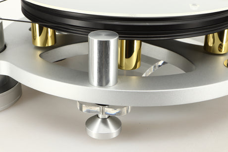 Front left corner view of a used Michell Gyro SE Turntable in Silver finish with RB2000 Tonearm