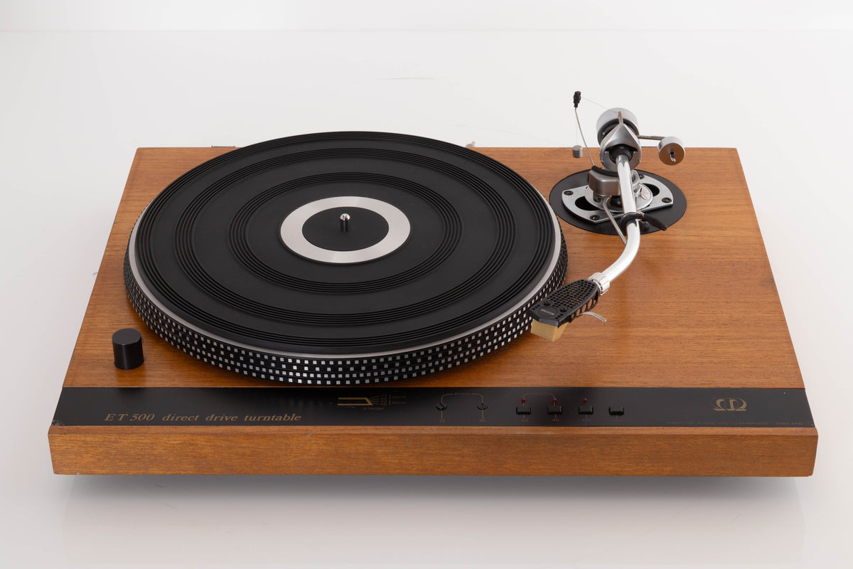 Top view of a used Monitor Audio ET 500 Direct Drive Turntable with SME 3009 S2 Tonearm