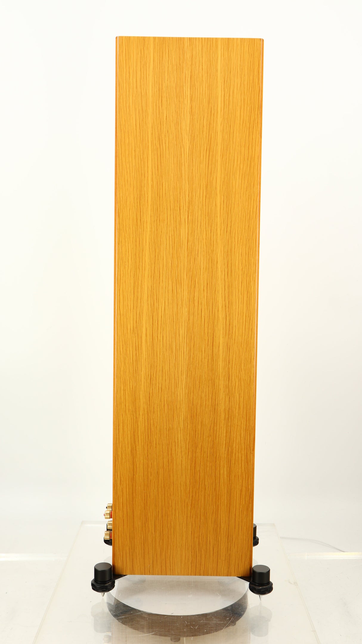 Left side view of a used Monitor Audio Silver 200 6G Floorstanding Speakers in an oak finish