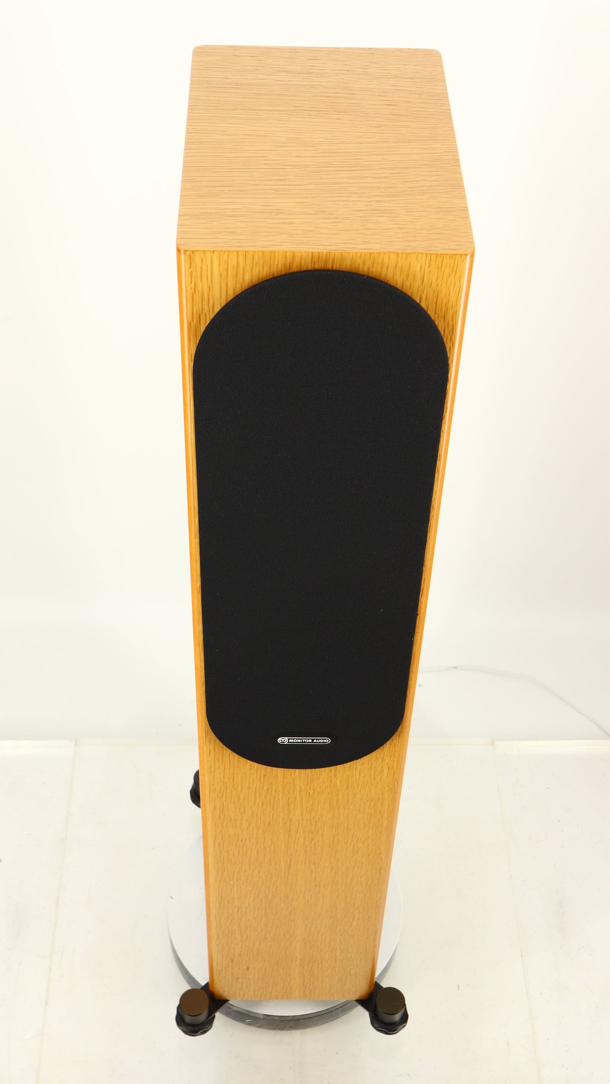 Top of a used Monitor Audio Silver 200 6G Floorstanding Speakers in an oak finish