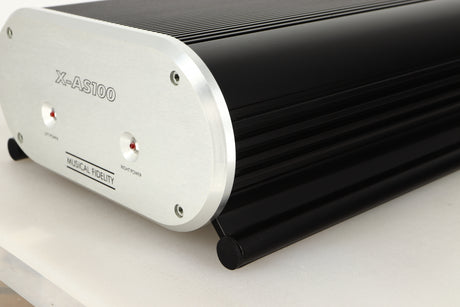 Front right corner view of a used Musical Fidelity X-AS100 Power Amplifier