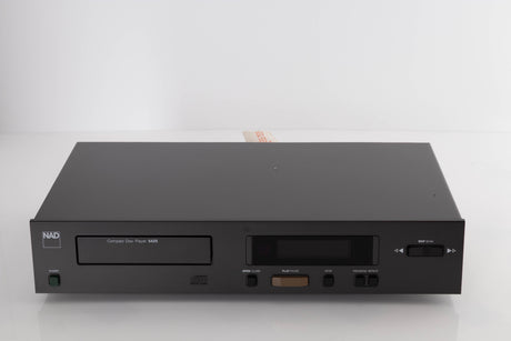 Front view of a used NAD 5425 CD Player 