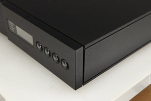 Front right corner of a used Naim CD5i CD Player in a black finish