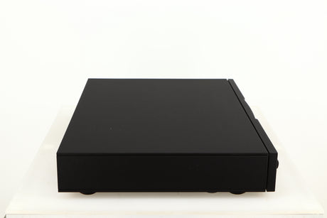 Left side view of a used Naim CD5i CD Player in a black finish