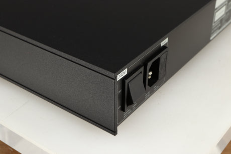 Rear right corner of a used Naim CD5i CD Player in a black finish