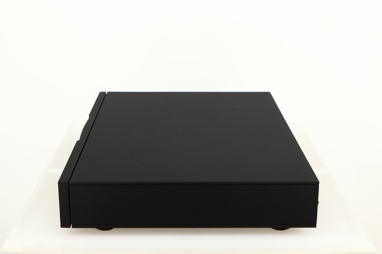 Right side view of a used Naim CD5i CD Player in a black finish