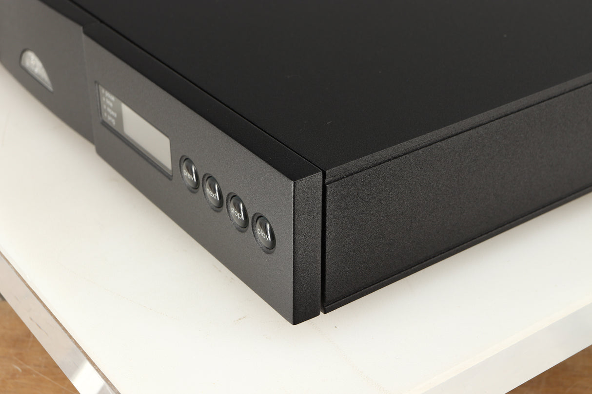 Front right corner of a used Naim CD5si CD Player in a black finish