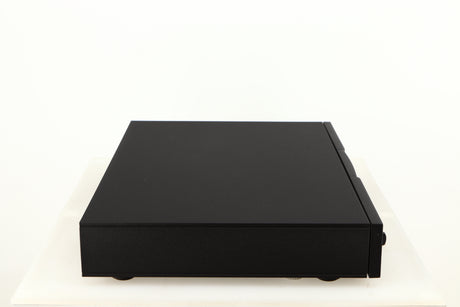Left side view of a used Naim CD5si CD Player in a black finish
