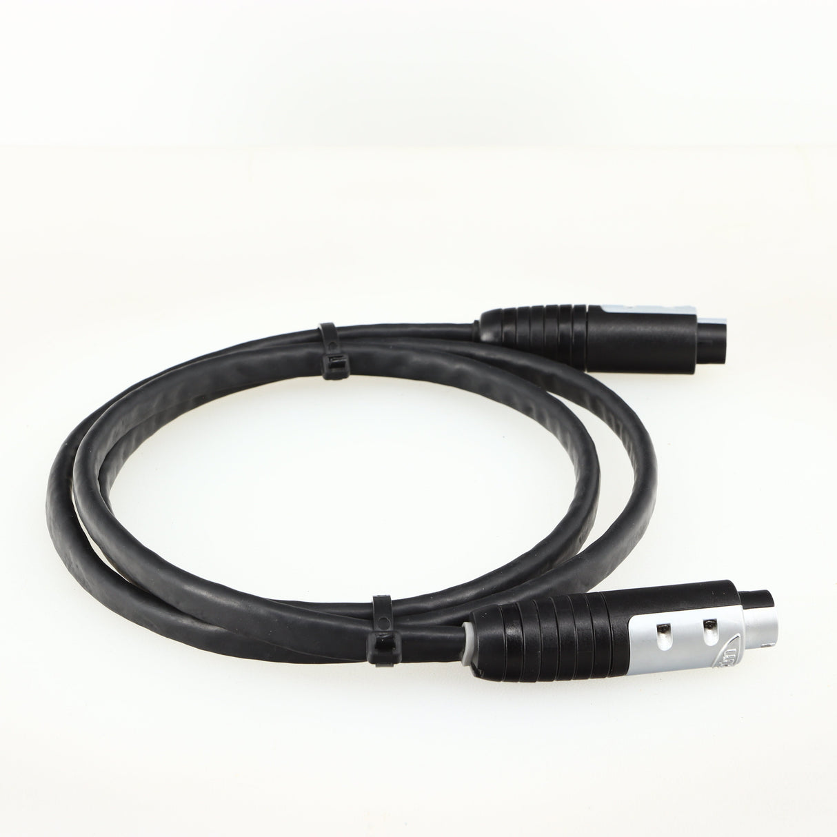 Left side view of a used Naim Hi-Line DIN-DIN 1.2m Interconnect Cable
