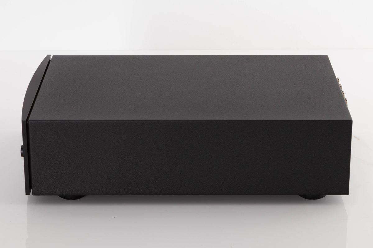 Right side view of a used Naim Hicap DR Power Supply in a Black finish