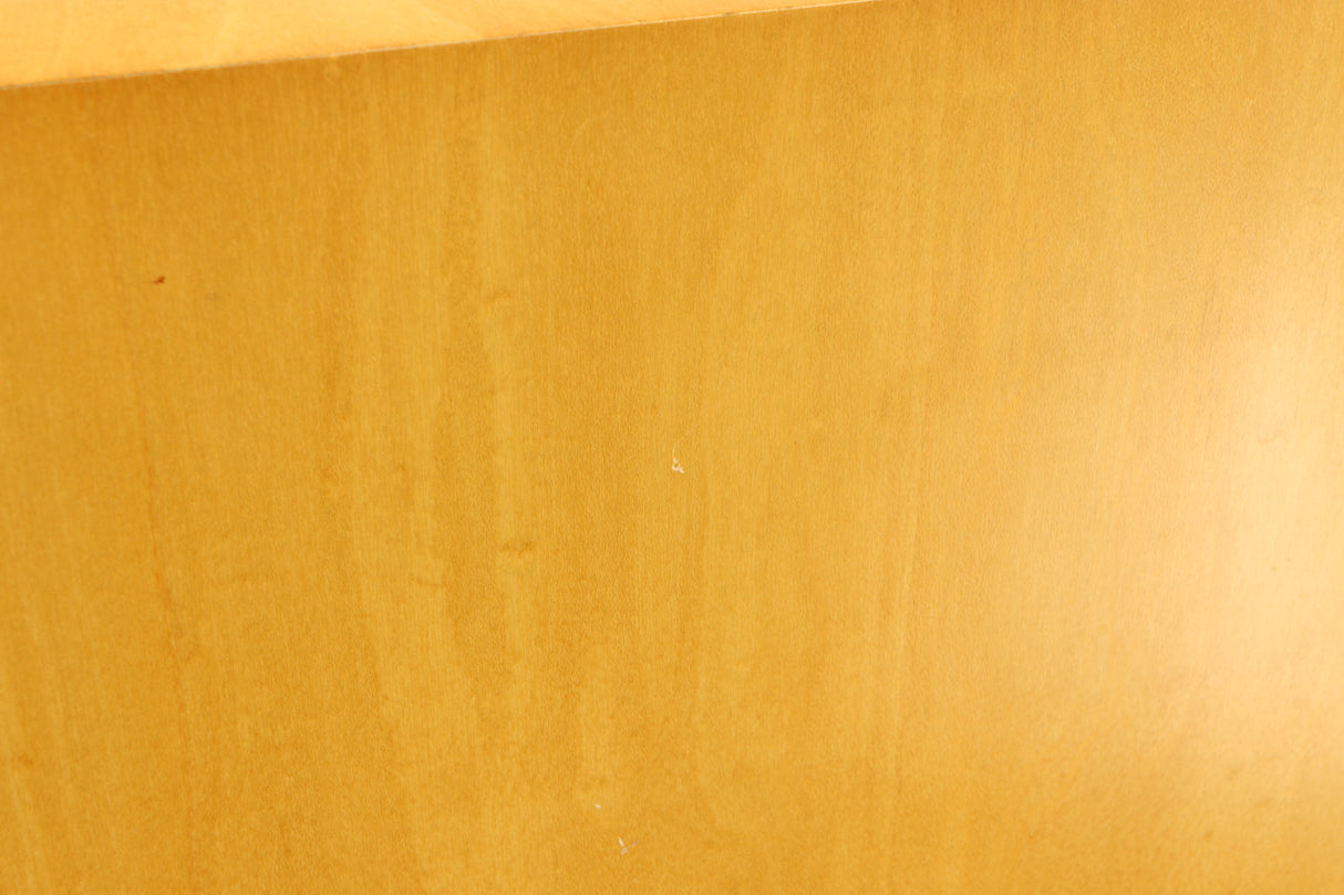 Close up view of a used Naim Intro Head Unit with Driver in Maple finish