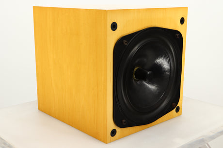 Front left corner view of a used Naim Intro Head Unit with Driver in Maple finish