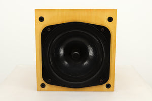 Front view of a used Naim Intro Head Unit with Driver in Maple finish