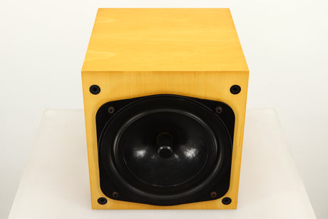 Top view of a used Naim Intro Head Unit with Driver in Maple finish