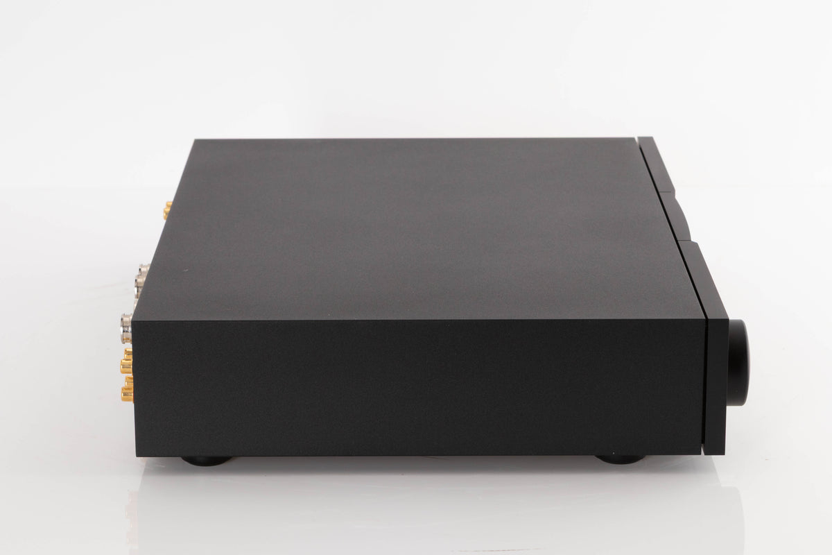 Side view of a used Naim NAC N-272 Pre Amplifier