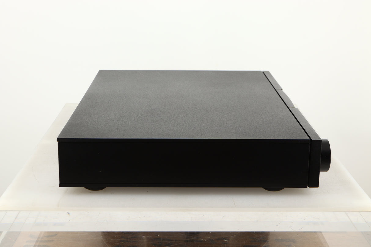 Side view of a used Naim NAC122 Pre Amplifier