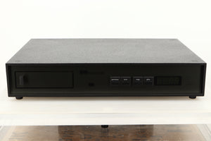 Front view of a used Naim NACDX CD Player