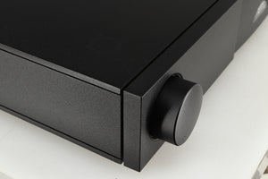 Front left corner of a used Naim NAIT 5 Integrated Amplifier in a black finish