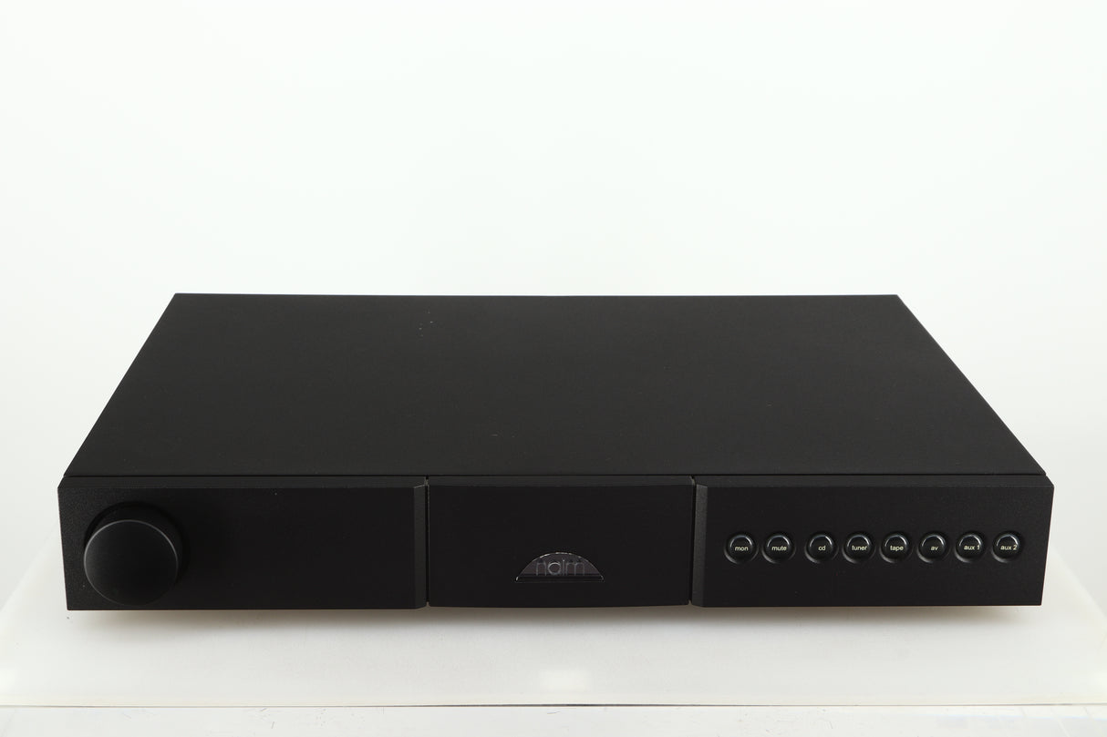 Front view of a used Naim NAIT 5 Integrated Amplifier in a black finish