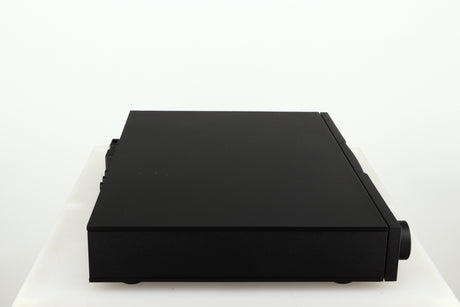 Left side view of a used Naim NAIT 5 Integrated Amplifier in a black finish