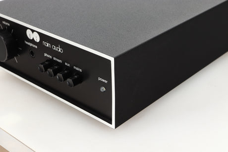 Front right corner view of a used Naim Nait 50 Integrated Amplifier
