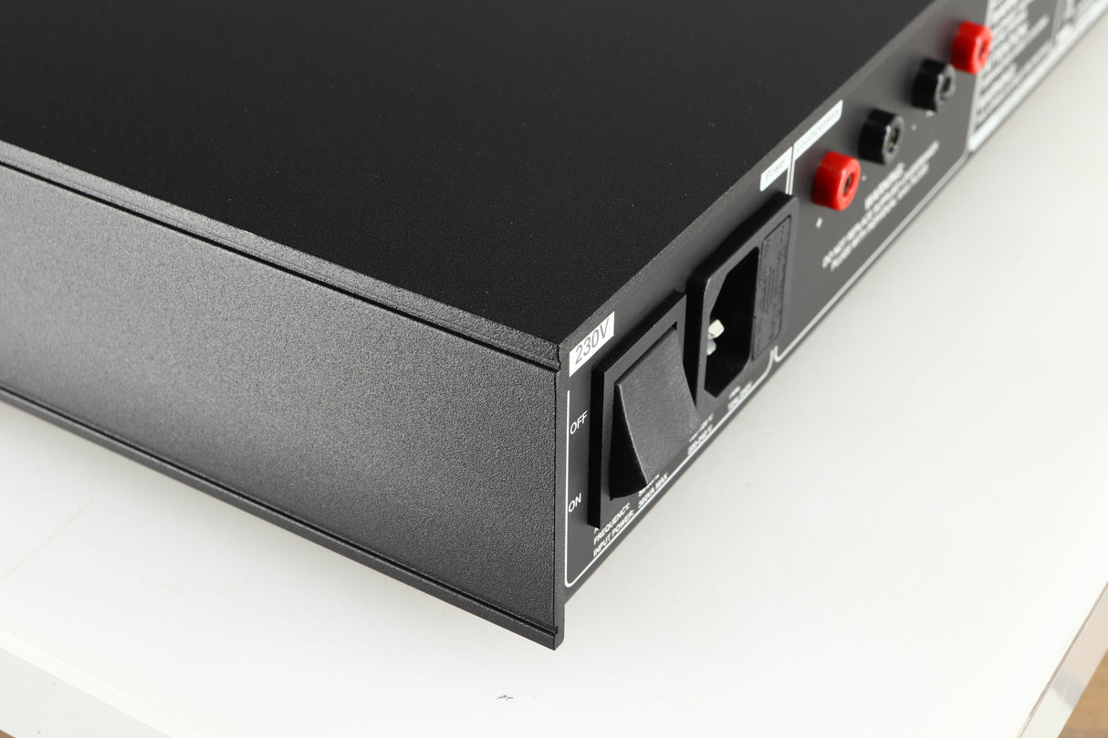 Rear right corner of a used Naim NAIT 5si Integrated Amplifier in a black finish