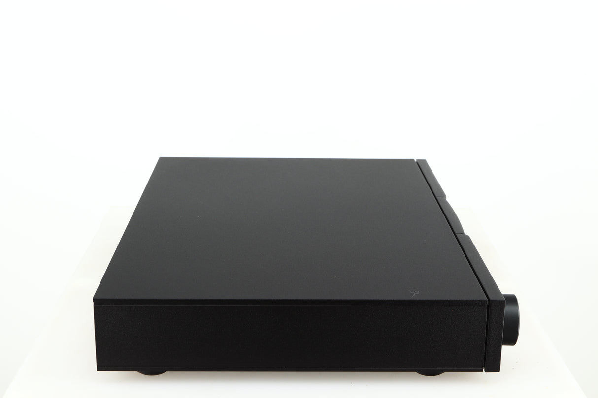Left side view of a used Naim NAIT 5si Integrated Amplifier in a black finish