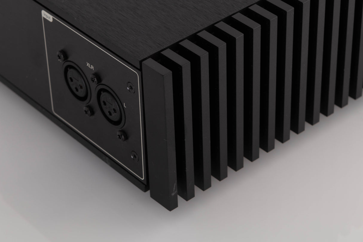 Rear right corner view of a used Naim NAP 250 Power Amplifier