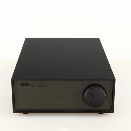 Front view of a used Naim NAP140 Power Amplifier in a black finish