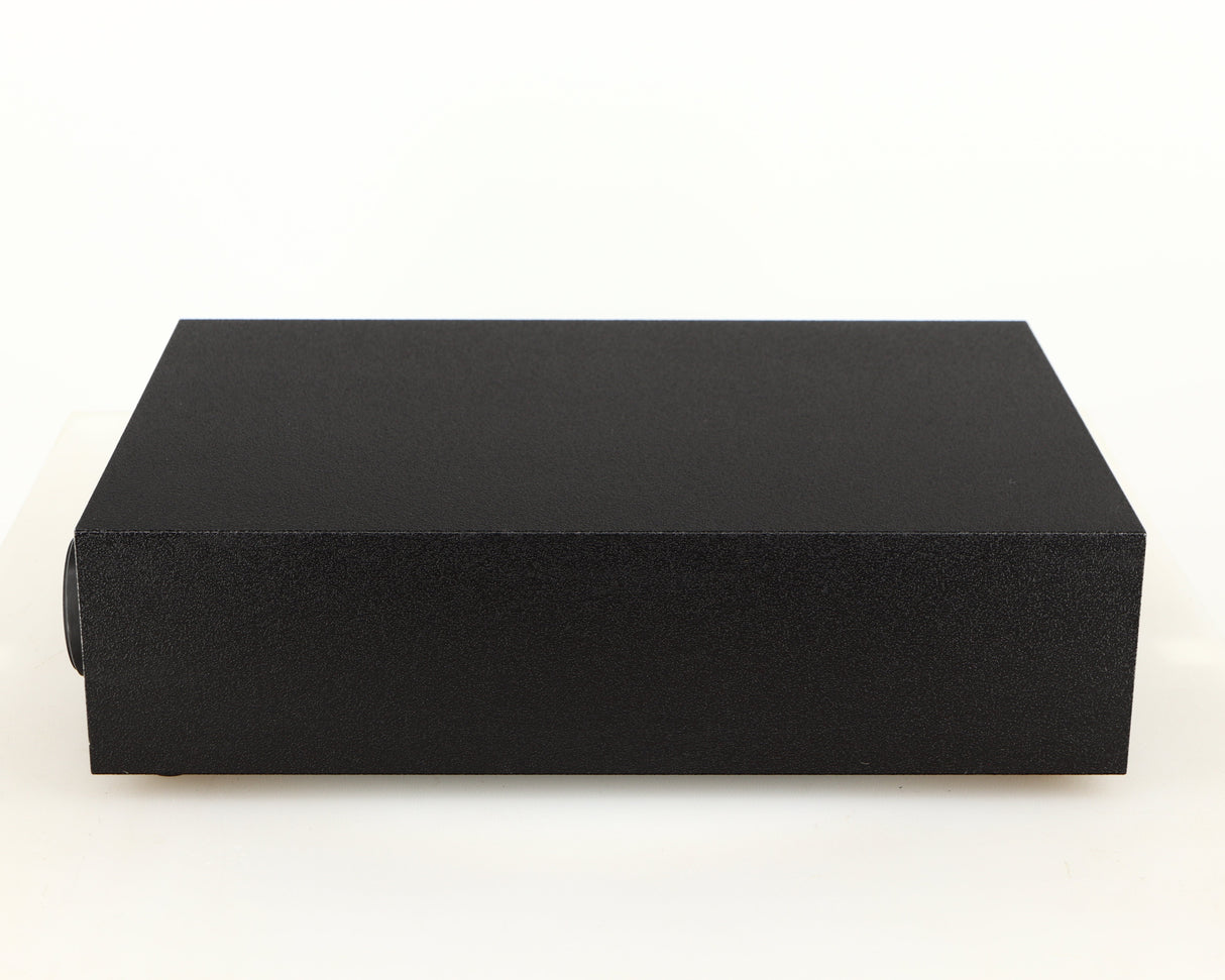 Right side view of a used Naim NAP140 Power Amplifier in a black finish