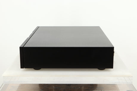 Side view of a used Naim NAP300DR Power Amplifier