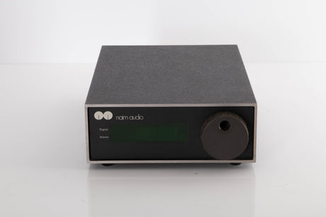 Front view of a used Naim NAT 01 Tuner