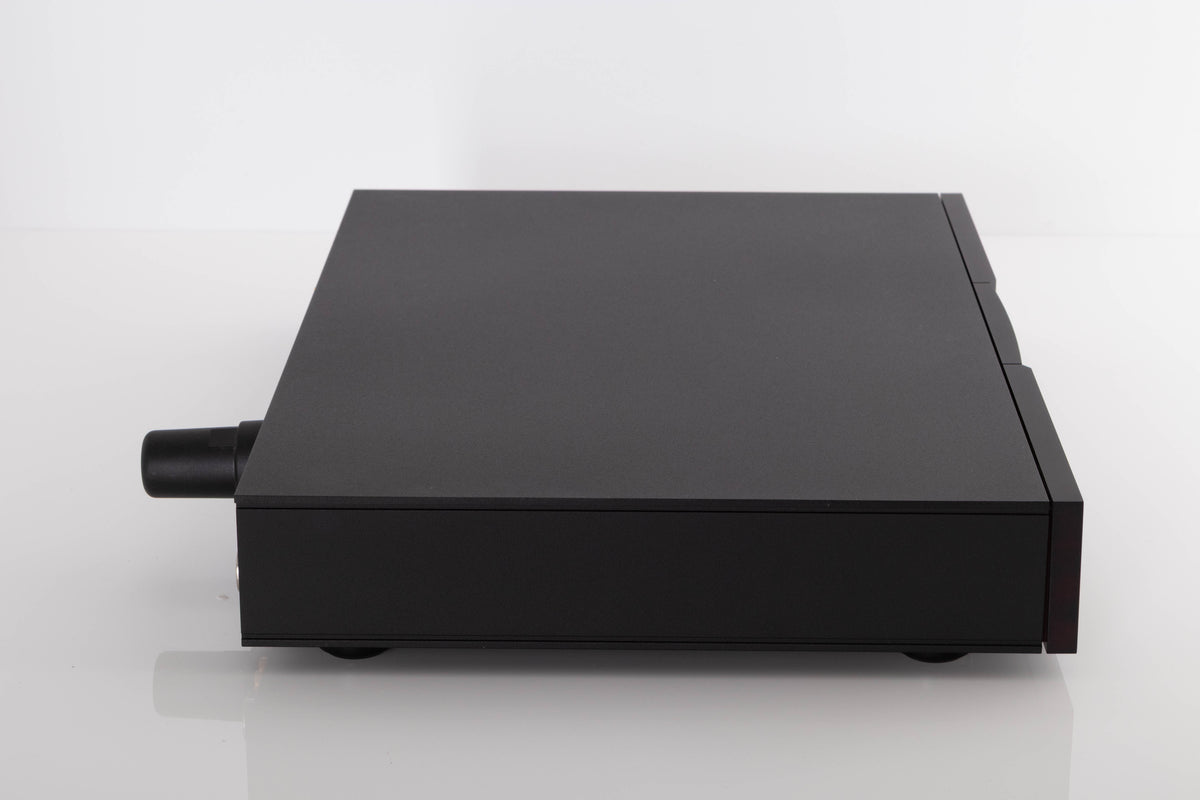 Side view of a used Naim ND5XS Streamer