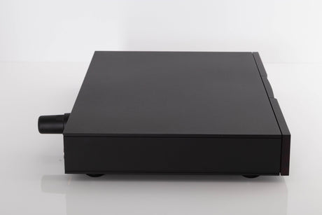 Side view of a used Naim ND5XS Streamer